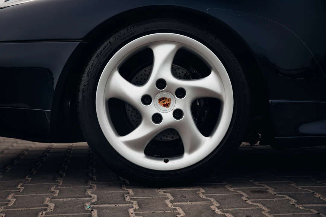 1995 Porsche 993 Carrera - Image 24 of 31