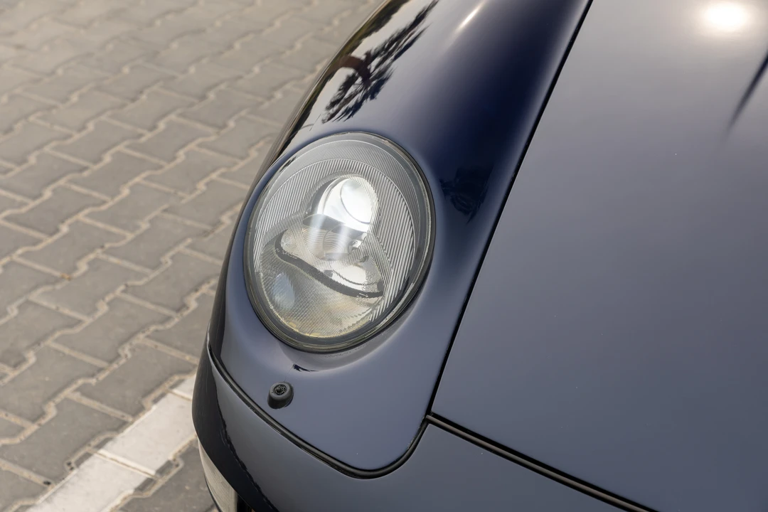 1995 Porsche 993 Carrera - Image 14 of 31
