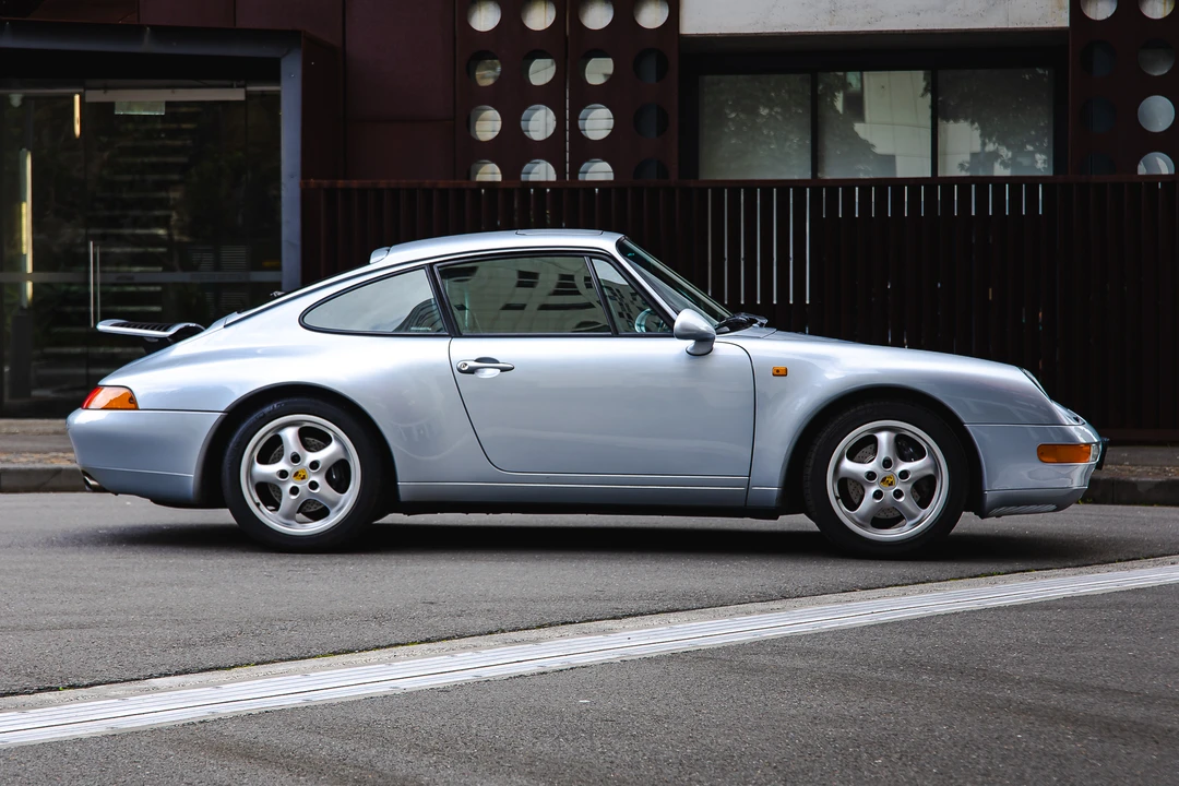 1995 Porsche 993 Carrera - Image 8 of 31