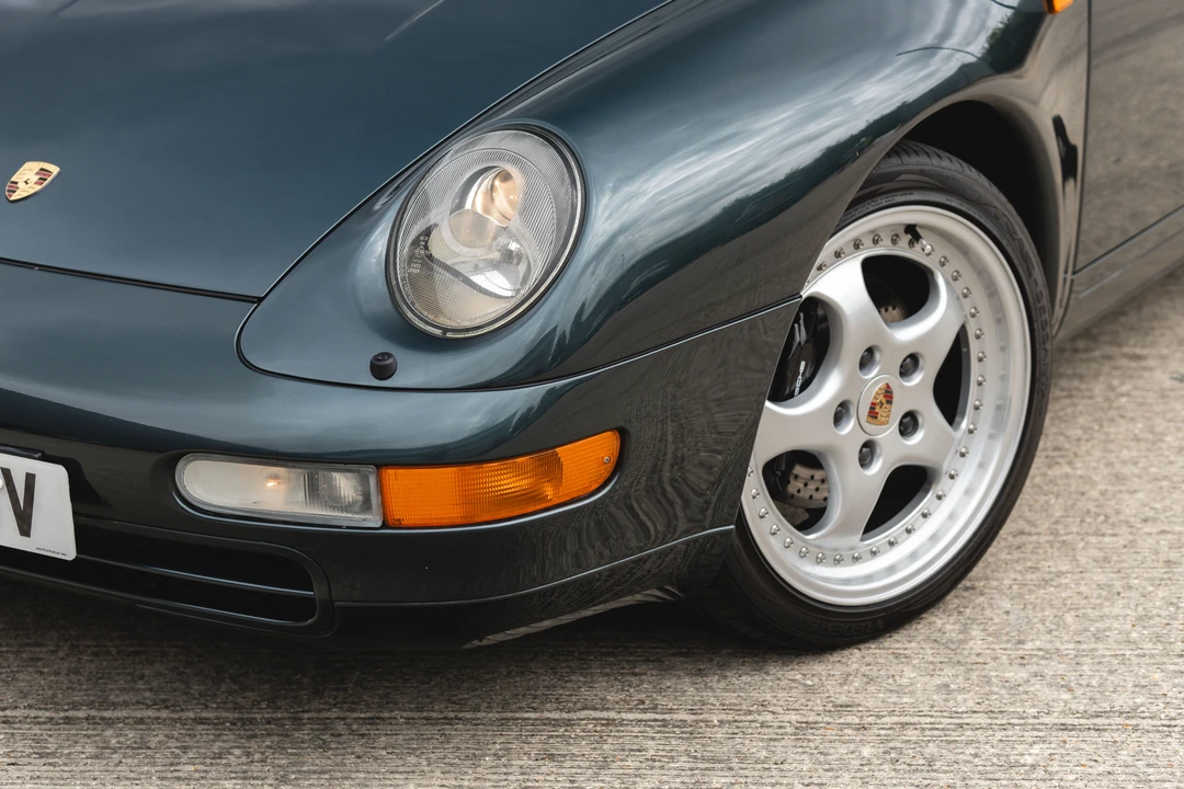 1995 Porsche 993 Carrera - Image 11 of 31