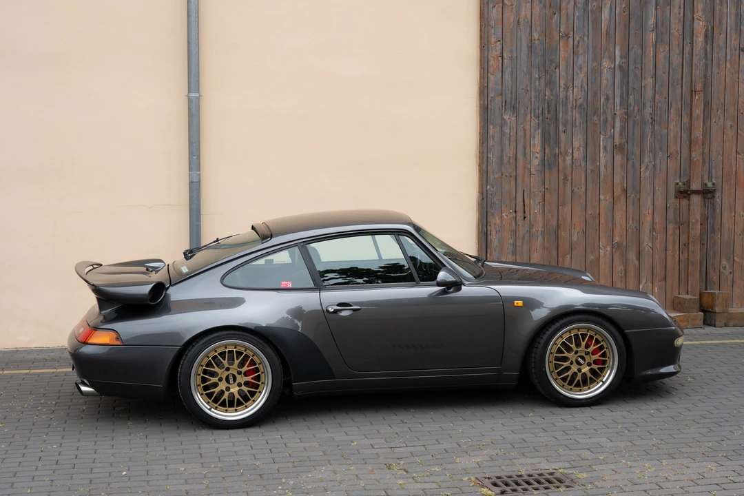 1995 Porsche 993 Carrera - Image 8 of 31