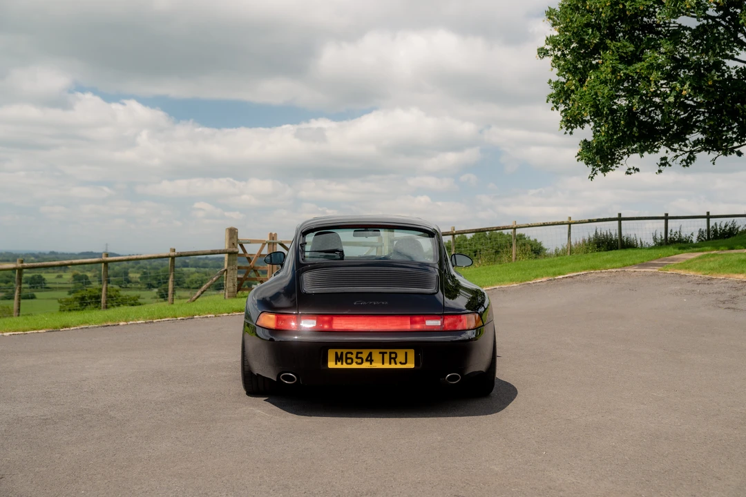 1995 Porsche 993 Carrera - Image 14 of 31
