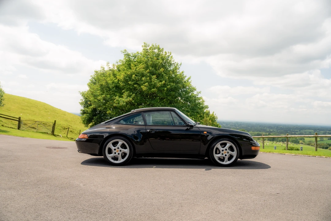 1995 Porsche 993 Carrera - Image 16 of 31