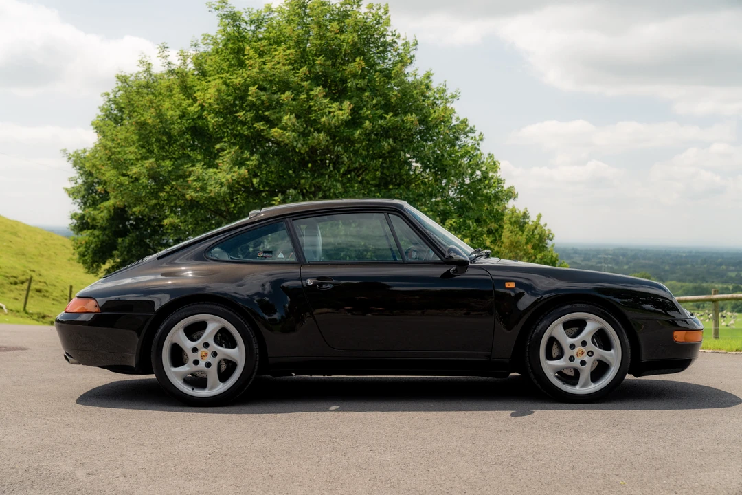 1995 Porsche 993 Carrera - Image 8 of 31
