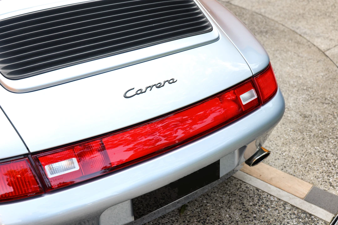 1995 Porsche 993 Carrera - Image 14 of 31