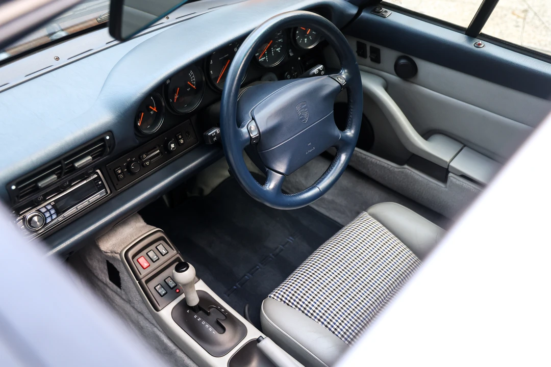 1995 Porsche 993 Carrera - Image 29 of 31