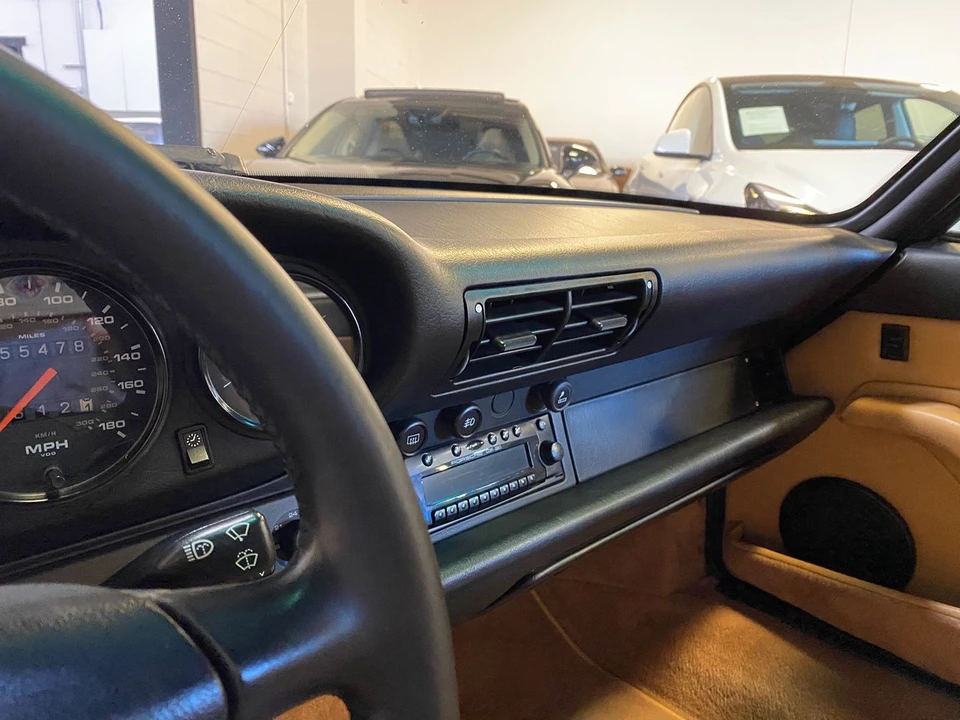 1995 Porsche 993 Carrera - Image 18 of 21