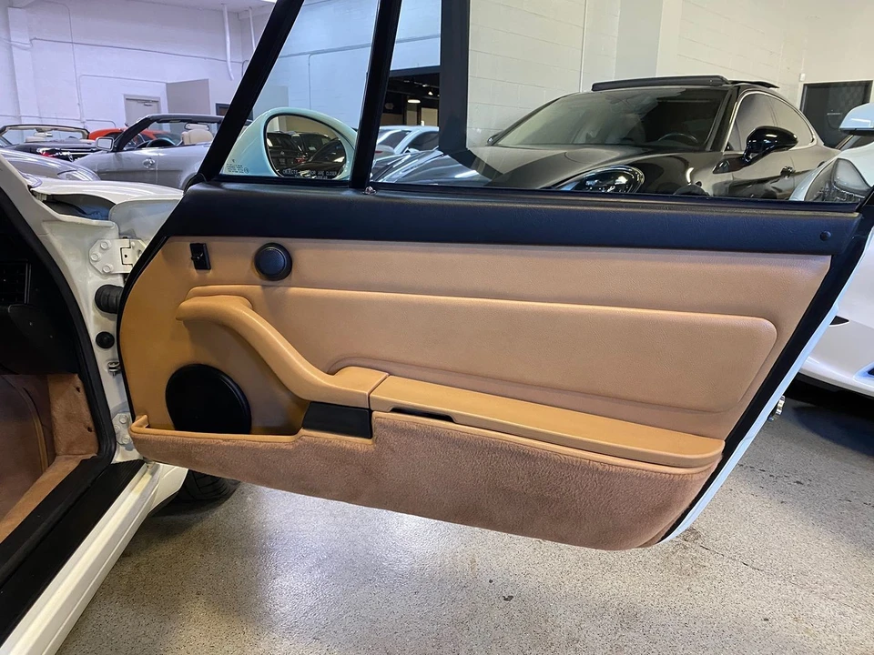 1995 Porsche 993 Carrera - Image 15 of 21