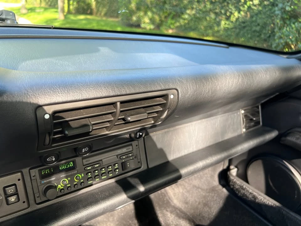 1995 Porsche 993 Carrera - Image 14 of 20