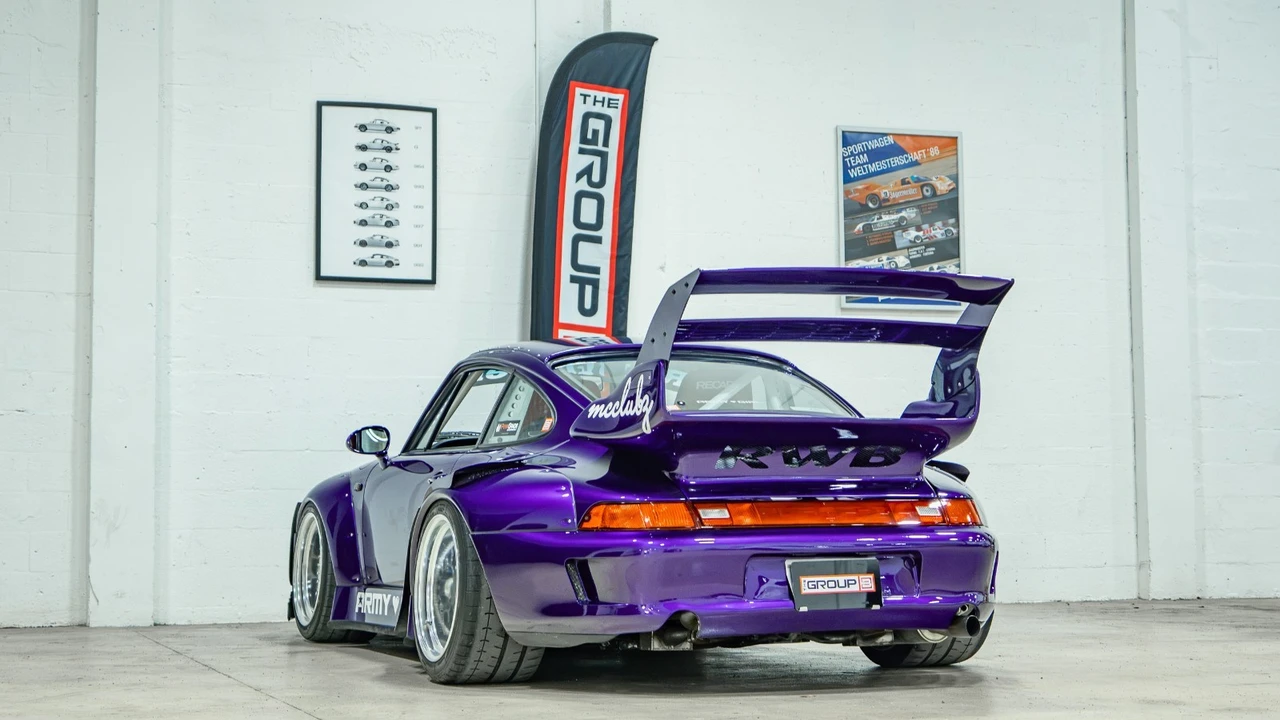 1995 Porsche 993 Carrera - Image 9 of 31