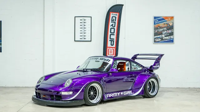 1995 Porsche 911 993 RWB Army Girl