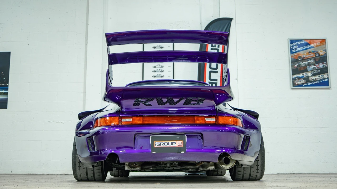 1995 Porsche 993 Carrera - Image 14 of 31