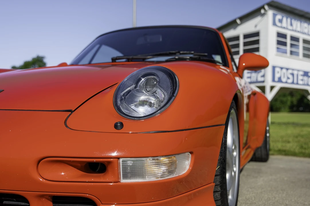 1995 Porsche 993 Turbo - Image 30 of 31