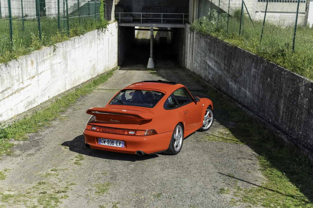 1995 Porsche 993 Turbo - Image 19 of 31
