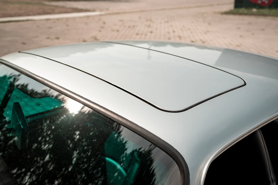 1995 Porsche 993 Turbo - Image 13 of 31