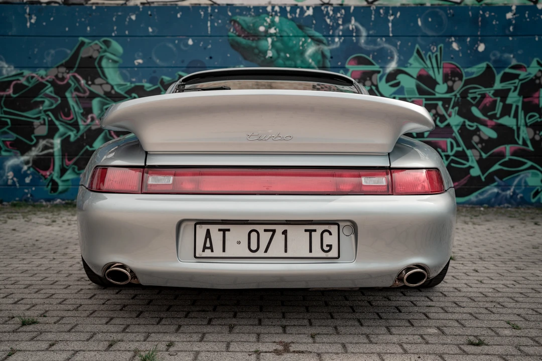1995 Porsche 993 Turbo - Image 11 of 31