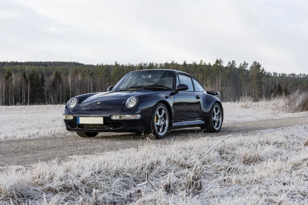 1995 Porsche 993 Turbo - Image 10 of 31