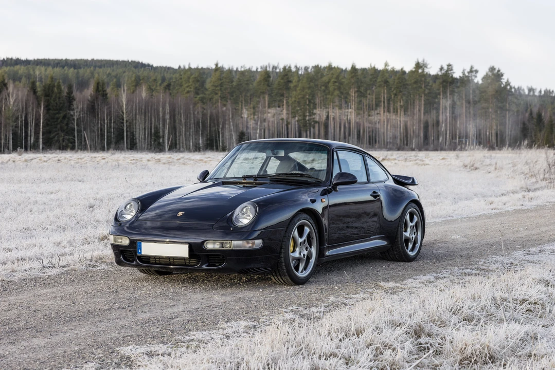 1995 Porsche 993 Turbo - Image 15 of 31