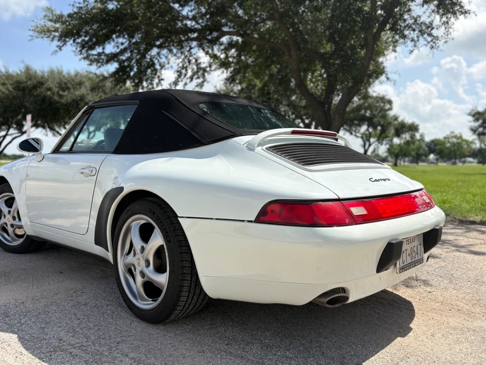 1995 Porsche 993 Carrera - Image 17 of 18