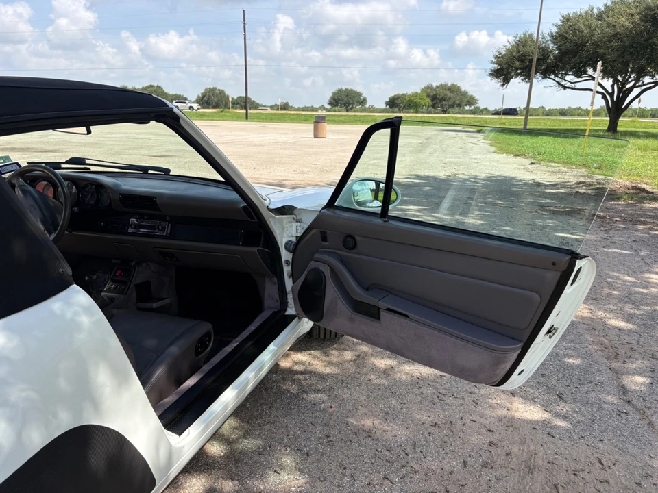 1995 Porsche 993 Carrera - Image 8 of 18