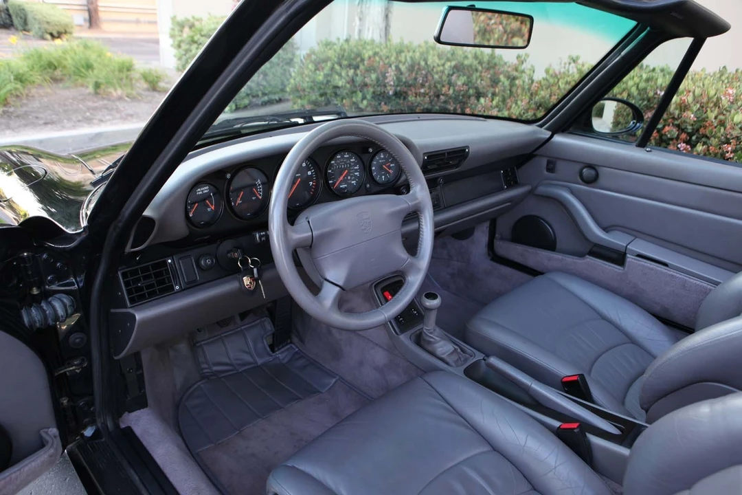 1995 Porsche 993 Carrera - Image 10 of 16