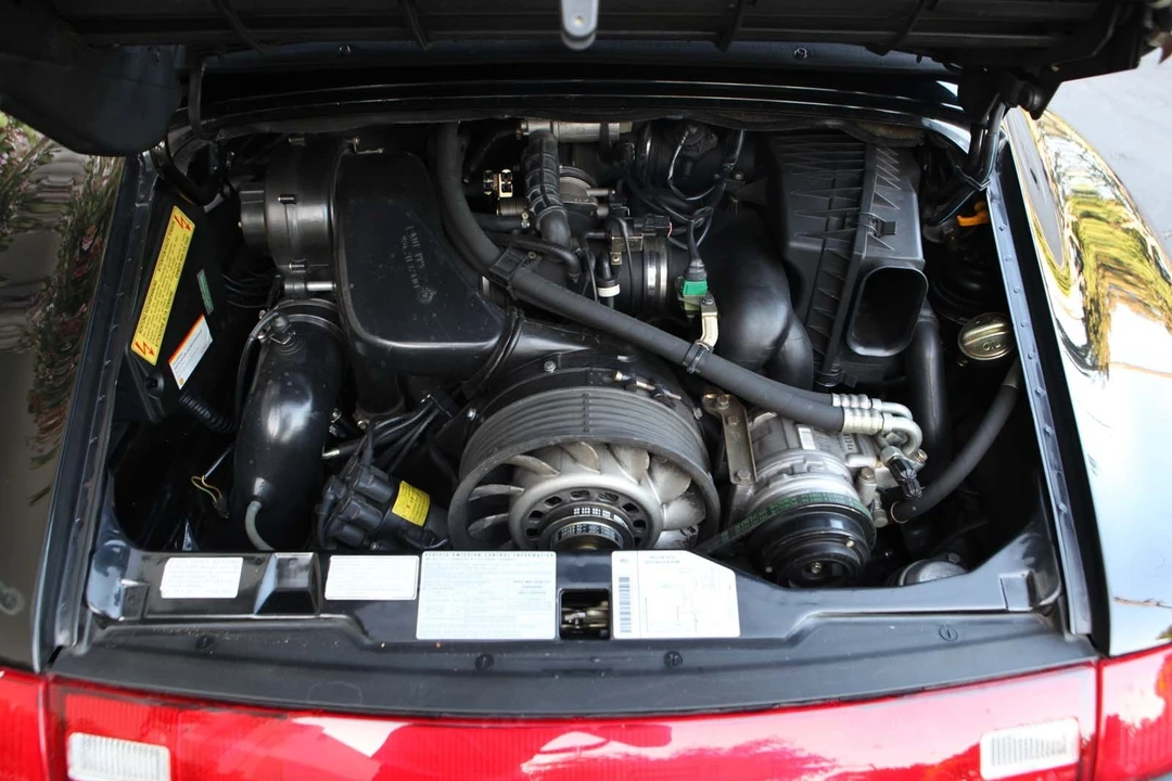 1995 Porsche 993 Carrera - Image 15 of 16