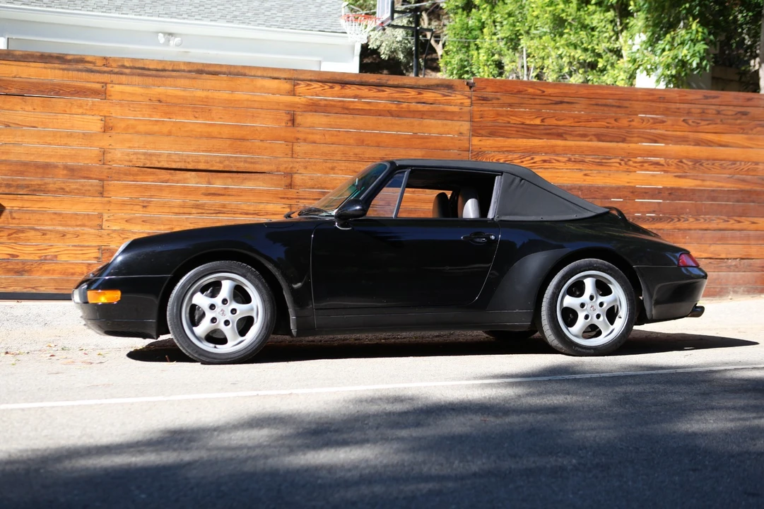 1995 Porsche 993 Carrera - Image 2 of 16