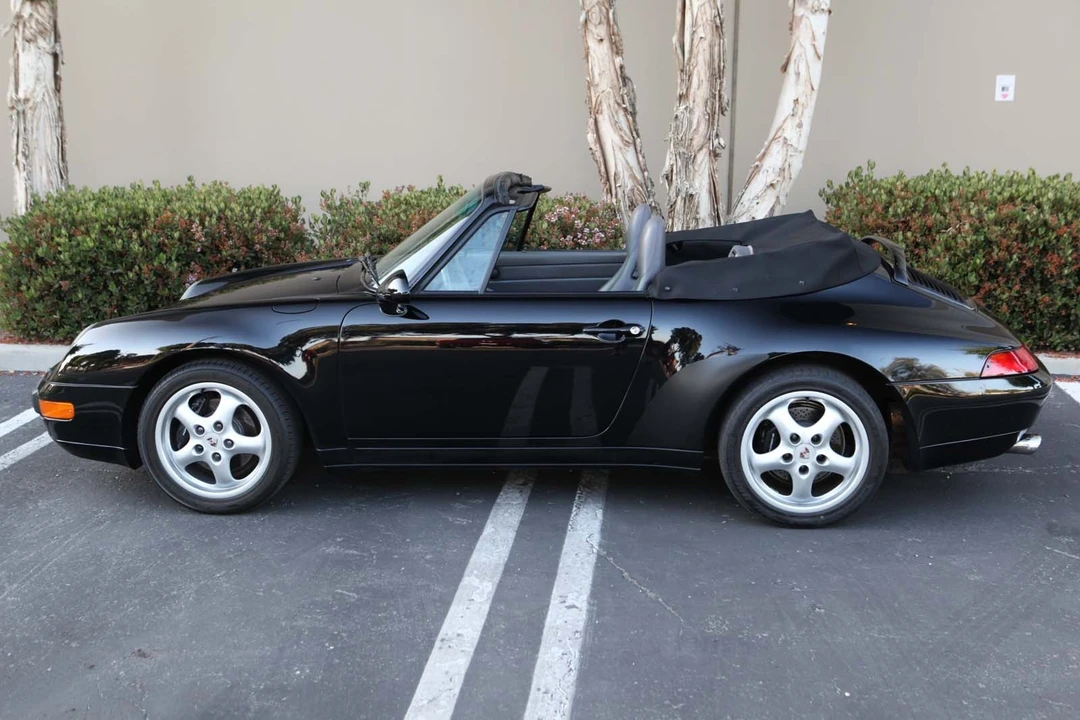 1995 Porsche 993 Carrera - Image 9 of 16
