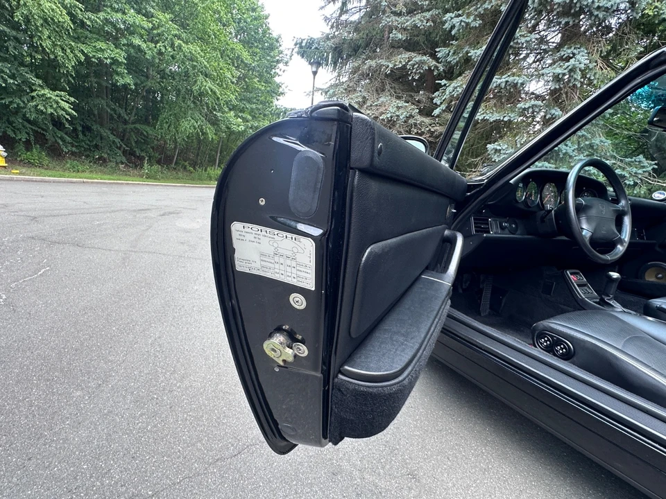 1995 Porsche 993 Carrera - Image 30 of 31