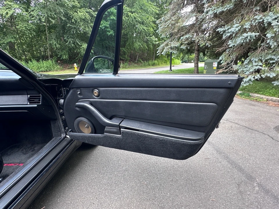 1995 Porsche 993 Carrera - Image 26 of 31