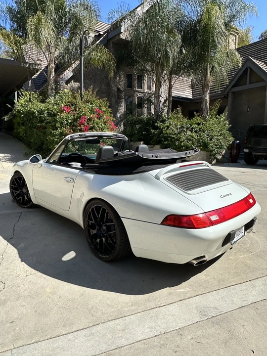 1995 Porsche 993 Carrera - Image 12 of 29