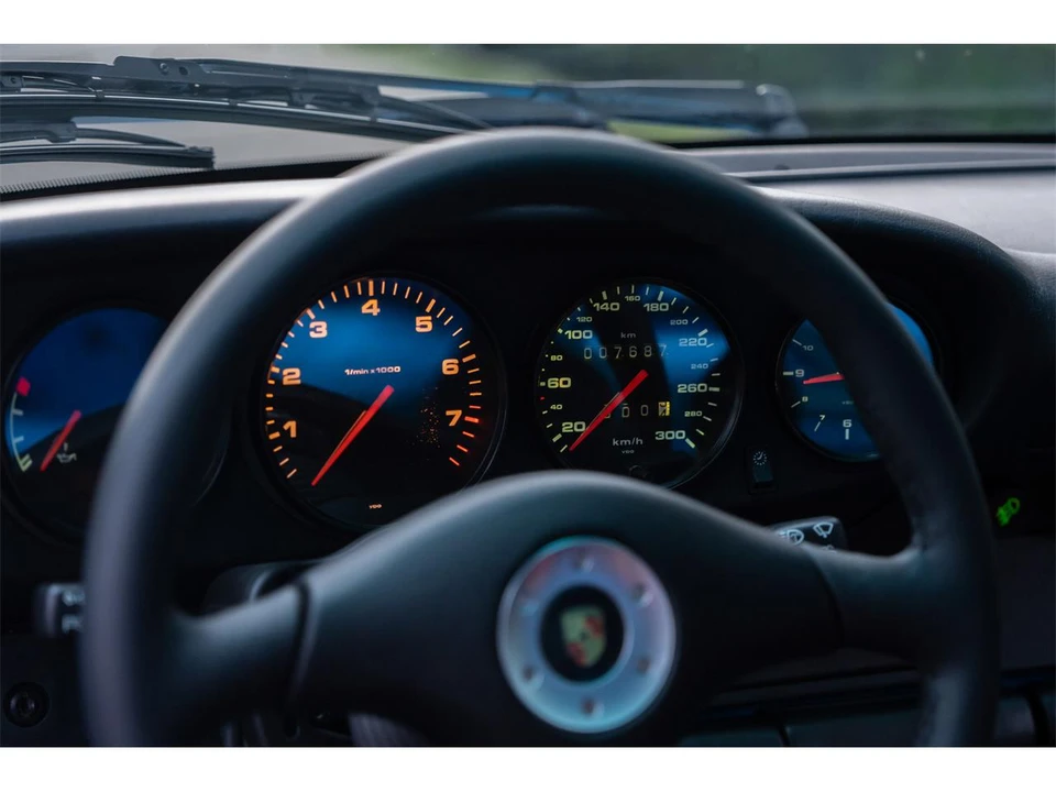 1995 Porsche 993 Carrera - Image 22 of 31