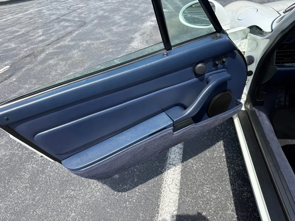 1995 Porsche 993 Carrera - Image 10 of 20