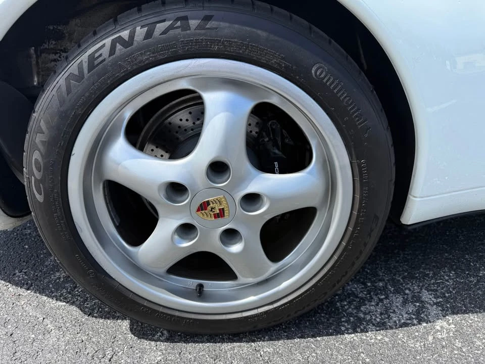 1995 Porsche 993 Carrera - Image 6 of 20