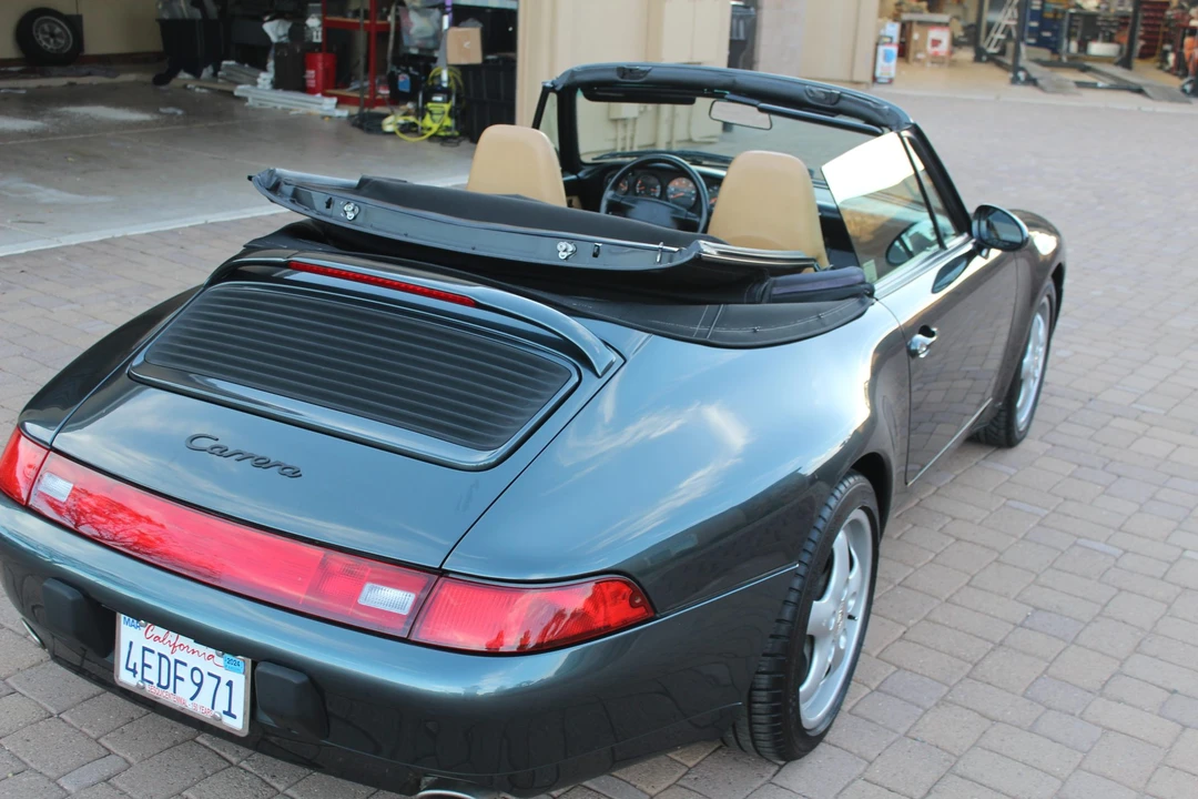 1995 Porsche 993 Carrera - Image 6 of 31