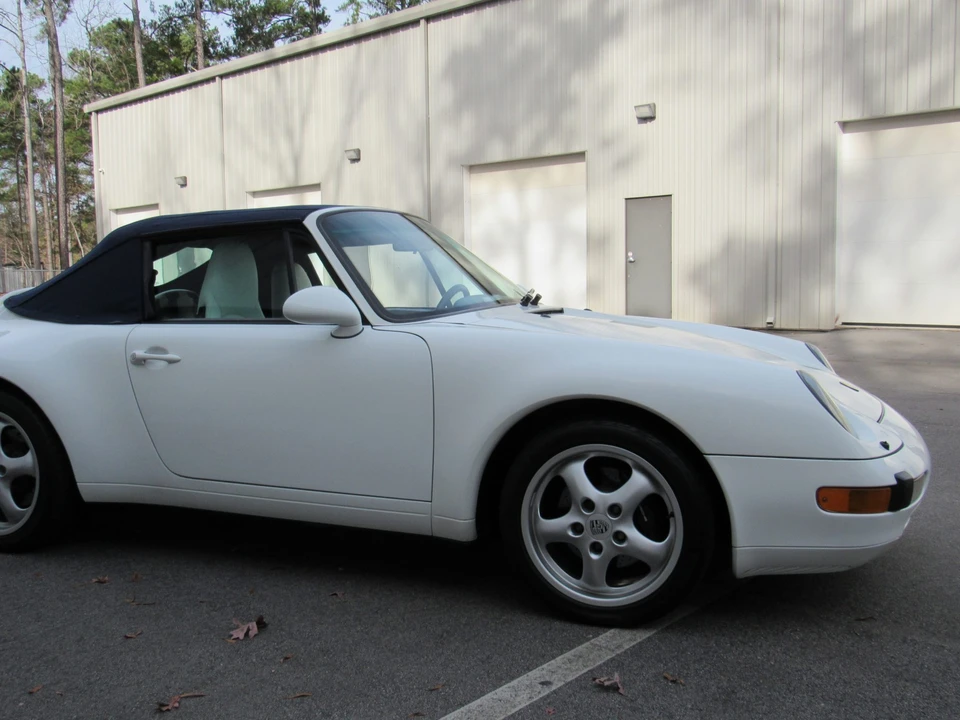 1995 Porsche 993 Carrera - Image 14 of 31
