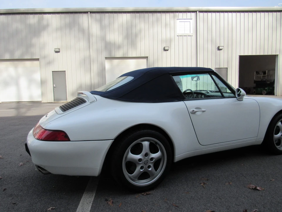 1995 Porsche 993 Carrera - Image 15 of 31