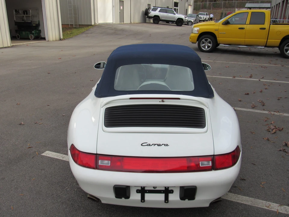 1995 Porsche 993 Carrera - Image 18 of 31