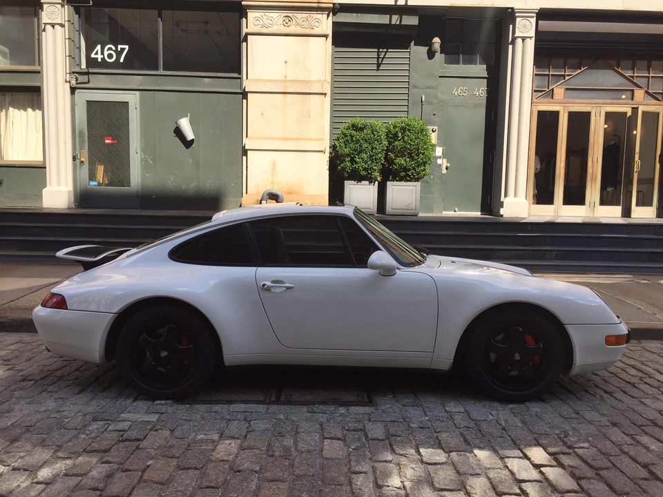 1995 Porsche 993 Carrera - Image 10 of 31