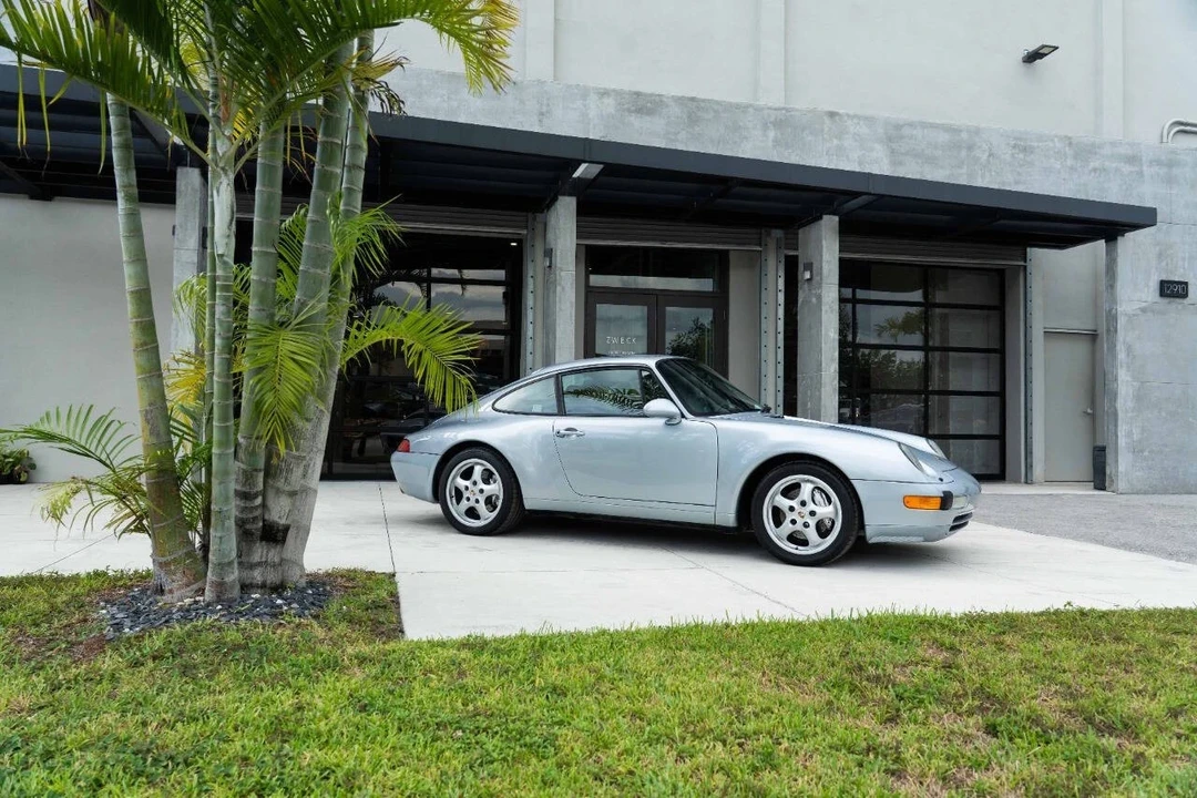 1995 Porsche 993 Carrera 4 - Image 2 of 21