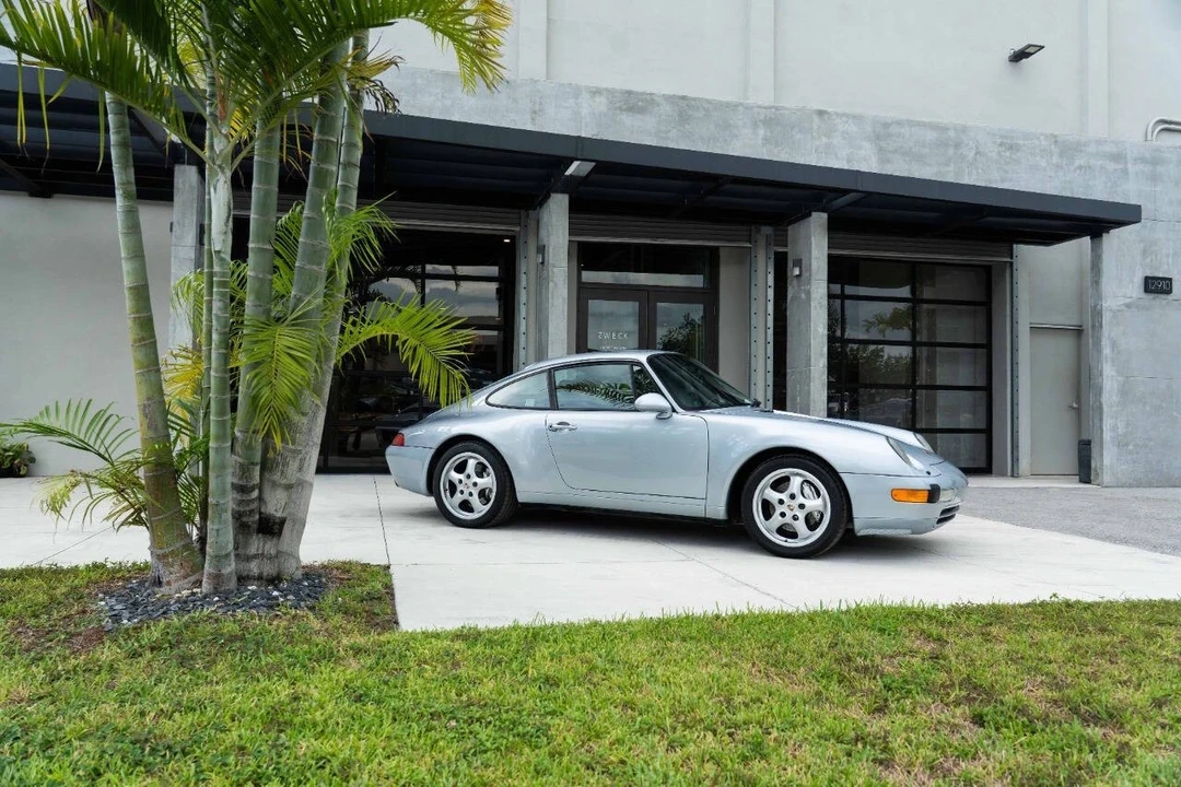 1995 Porsche 993 Carrera 4 - Image 2 of 21