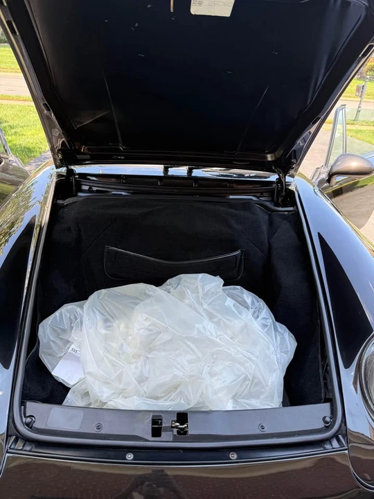 1995 Porsche 993 Carrera 4 - Image 14 of 15