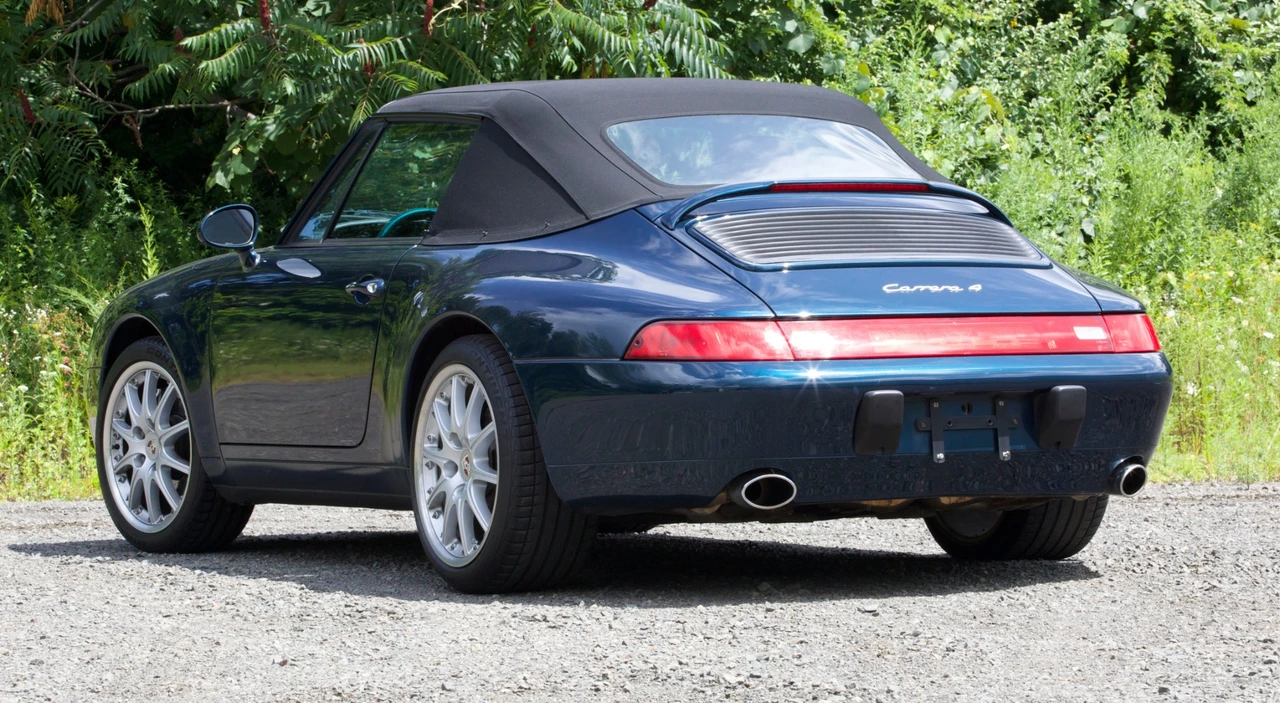 1995 Porsche 993 Carrera - Image 18 of 31