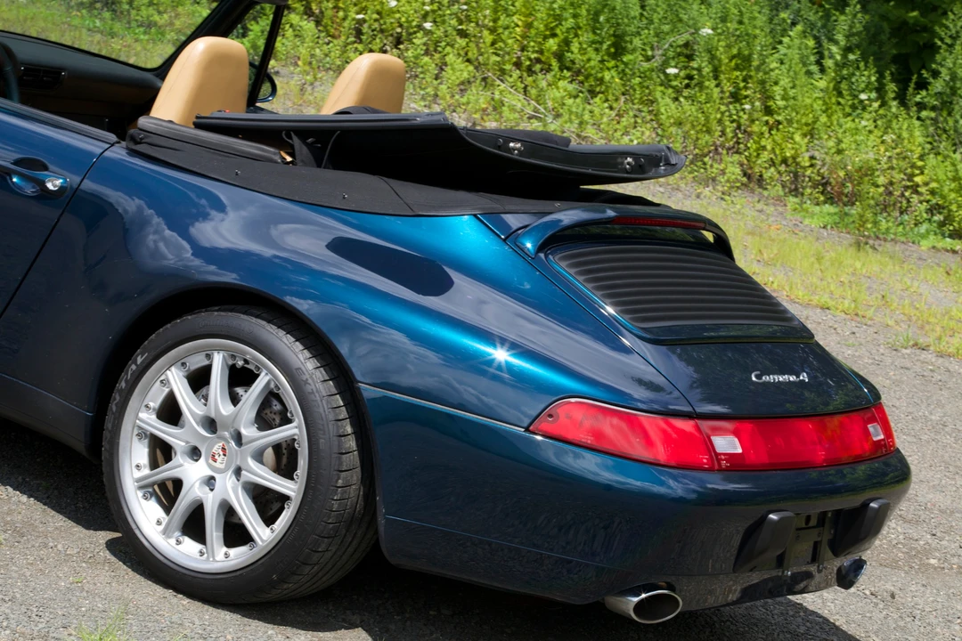1995 Porsche 993 Carrera - Image 13 of 31