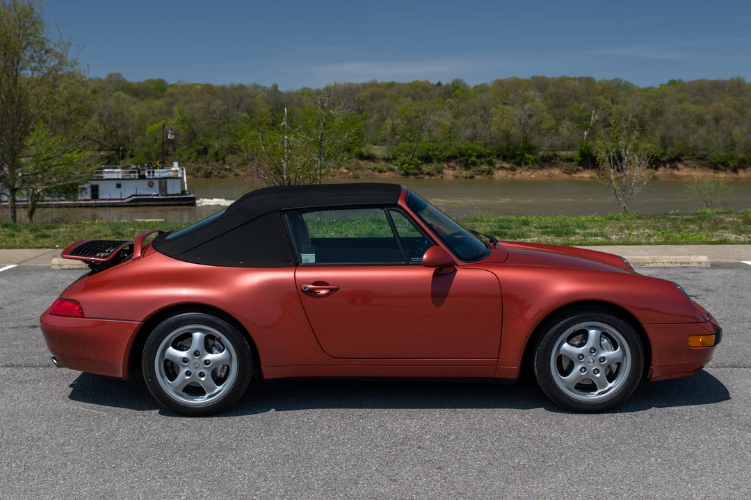 1995 Porsche 993 Carrera - Image 14 of 31