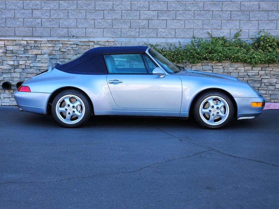 1995 Porsche 993 Carrera - Image 22 of 31