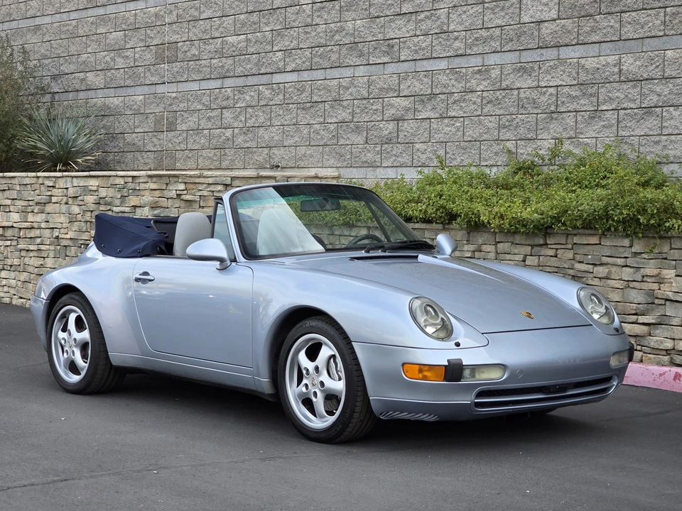 1995 Porsche 993 Carrera - Image 10 of 31