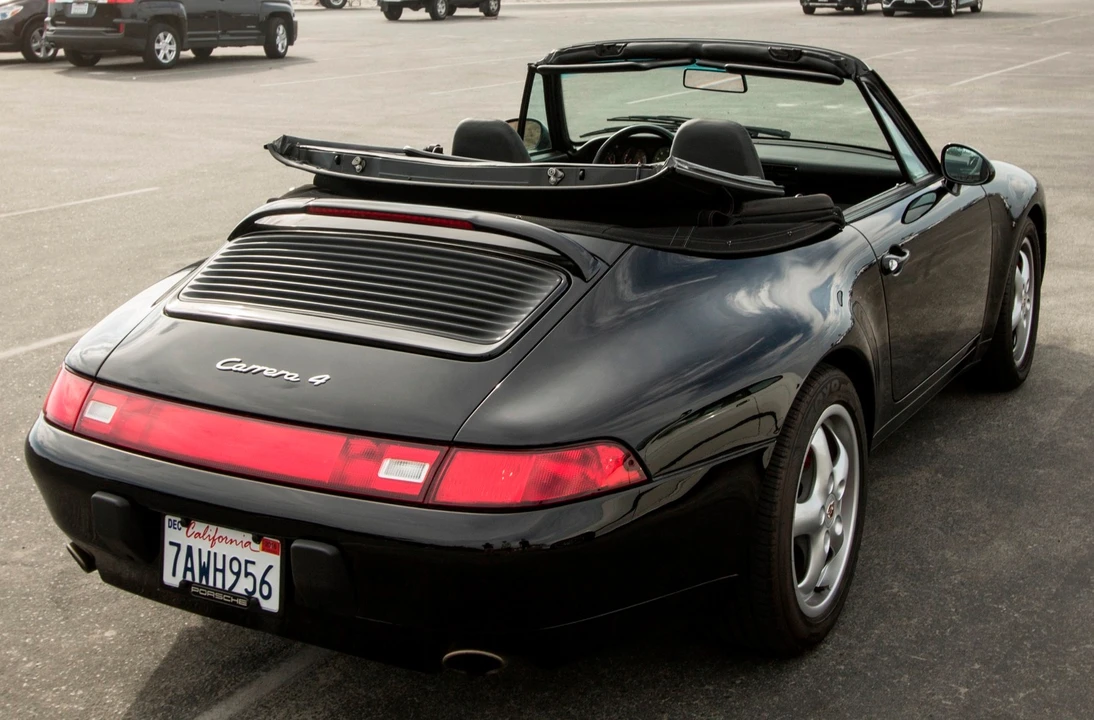 1995 Porsche 993 Carrera - Image 24 of 31