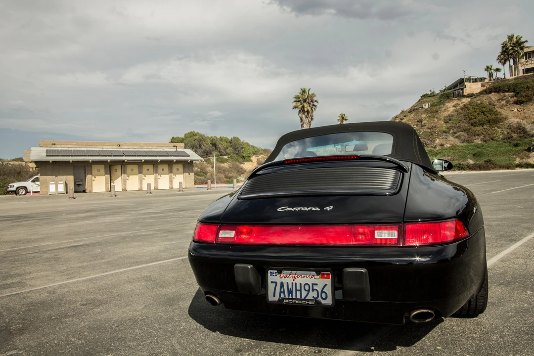 1995 Porsche 993 Carrera - Image 8 of 31