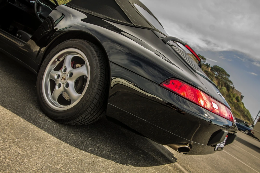 1995 Porsche 993 Carrera - Image 27 of 31